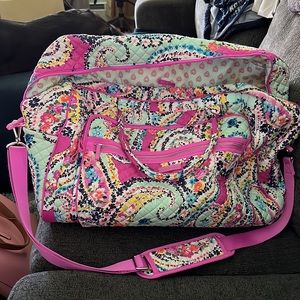 Vera Bradley Luggage Duffle Bag